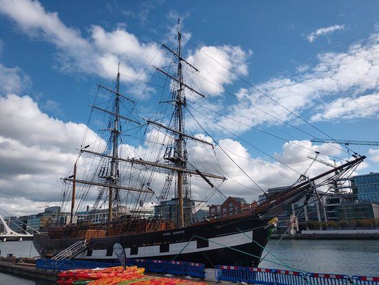 Jeanie Johnston Tall Ship